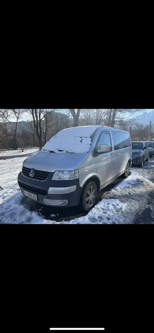 Volkswagen T5 - 1