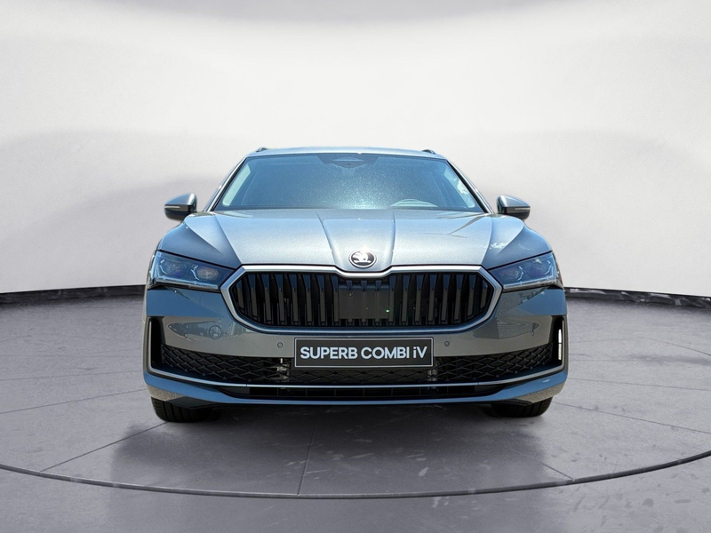 Skoda Superb Combi Selection 1,5 TSI iV 6-Gang-DSG — photo 3