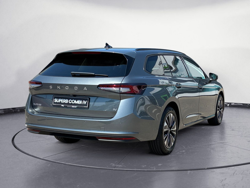 Skoda Superb Combi Selection 1,5 TSI iV 6-Gang-DSG — photo 6