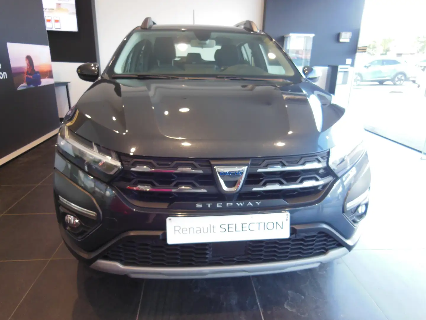 Dacia Sandero Stepway 1.0 TCe Stepway Comfort - GARANTIE 2027 Grijs - 1