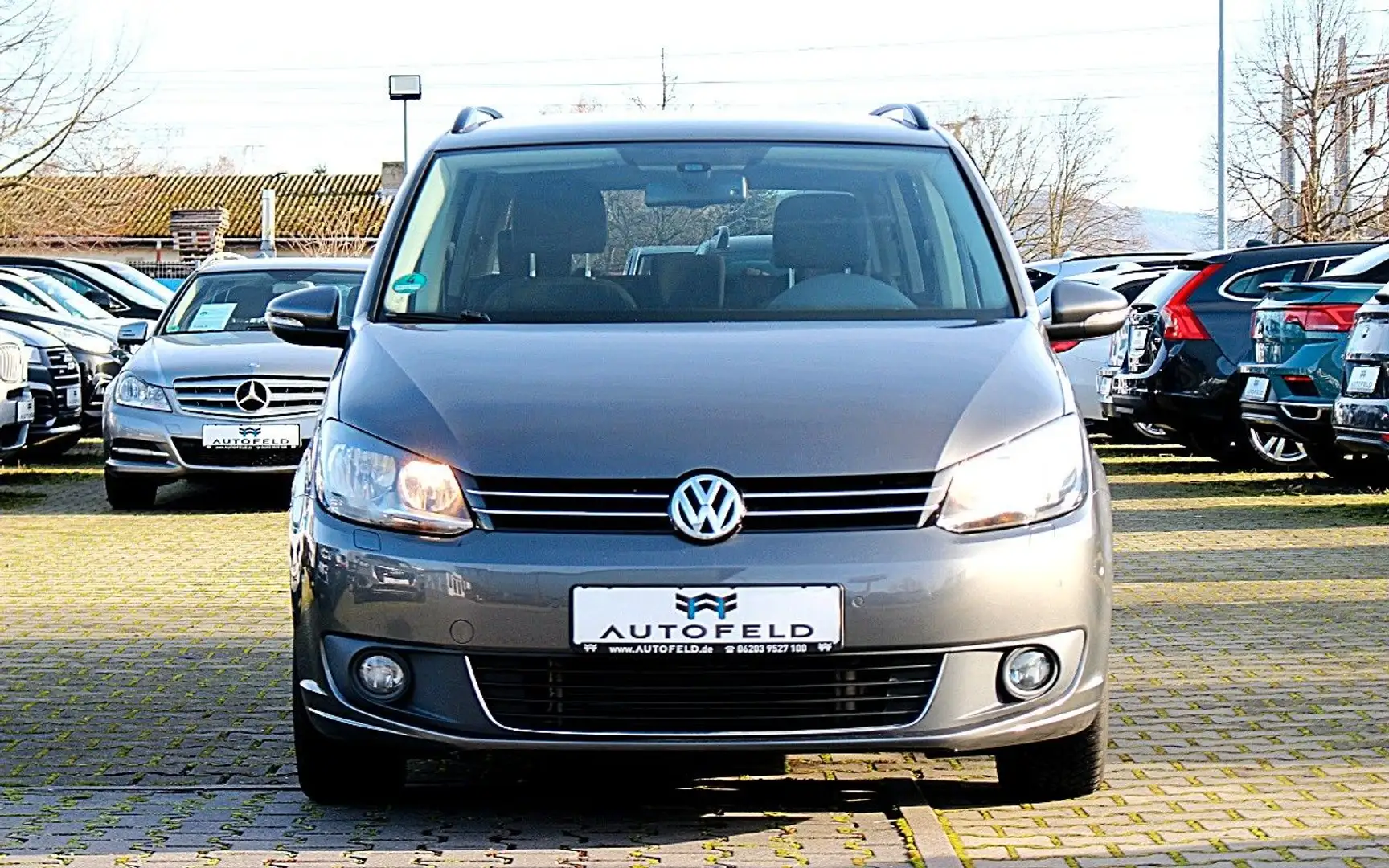 Volkswagen Touran 1.4 TSI Comfortline/VOLLSH/STANDHZ/8FACH/ Gris - 2