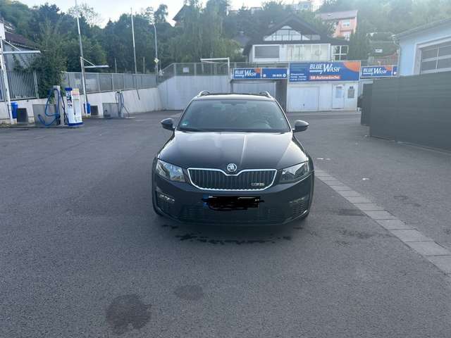 Imagine Skoda Octavia Combi 2.0 TDI (Green tec) DSG RS