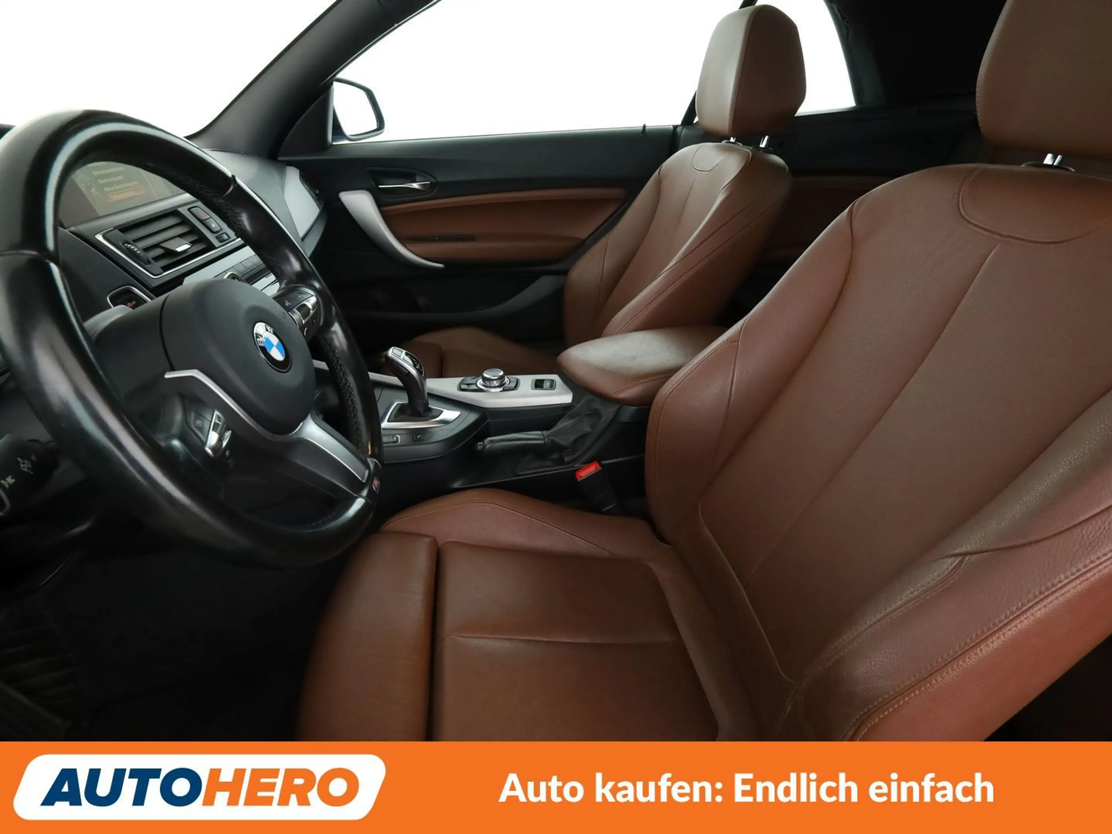 BMW 220 220i M Sport Aut.*NAVI*PDC*SHZ*TEMPO*ALU*KLIMA* — photo 10