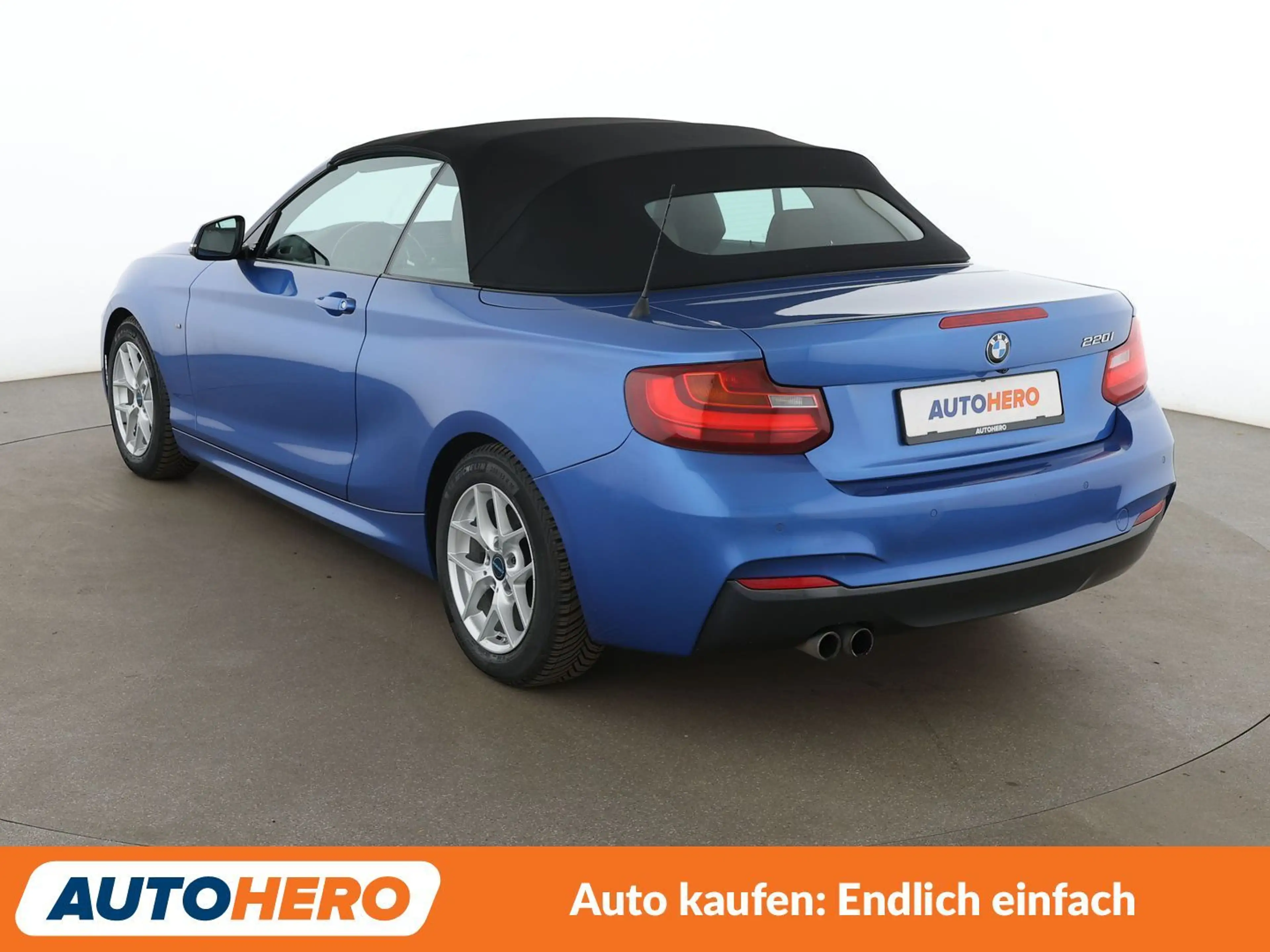 BMW 220 220i M Sport Aut.*NAVI*PDC*SHZ*TEMPO*ALU*KLIMA* — photo 4