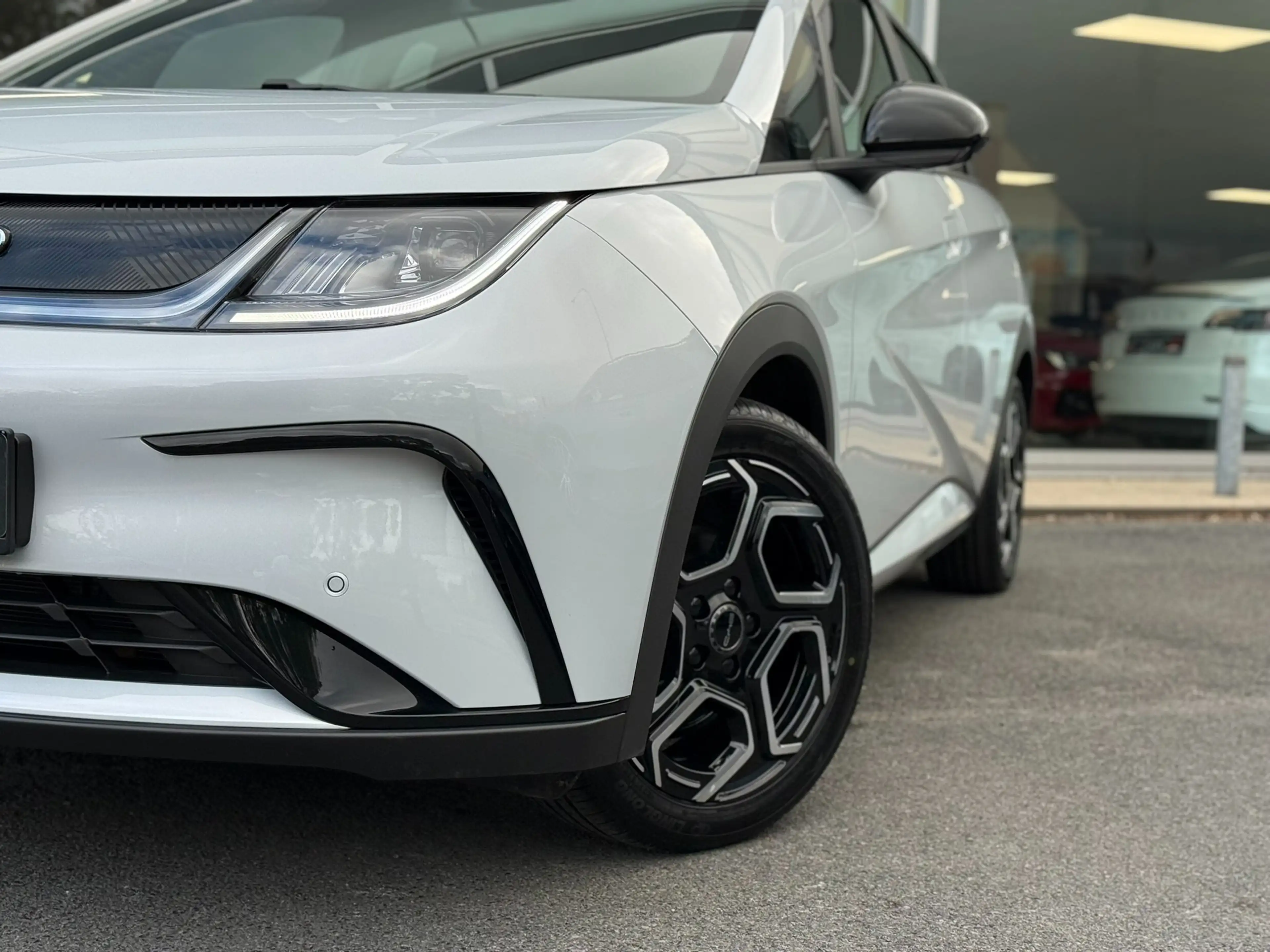 BYD Dolphin COMFORT / 360°CAM / 60 KWH /CARPLAY / KEYLESS / — photo 4