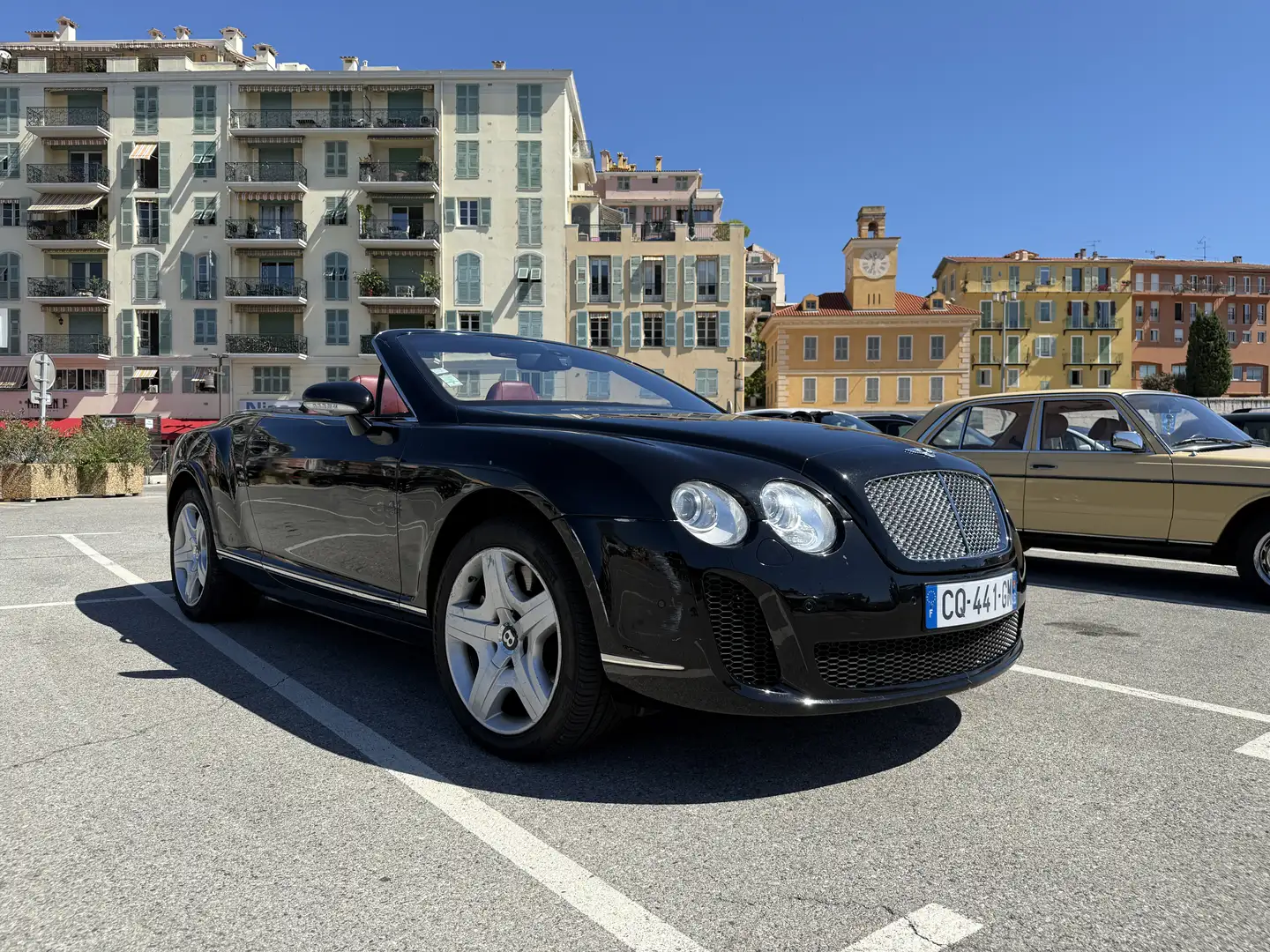Bentley Continental GTC Noir - 2
