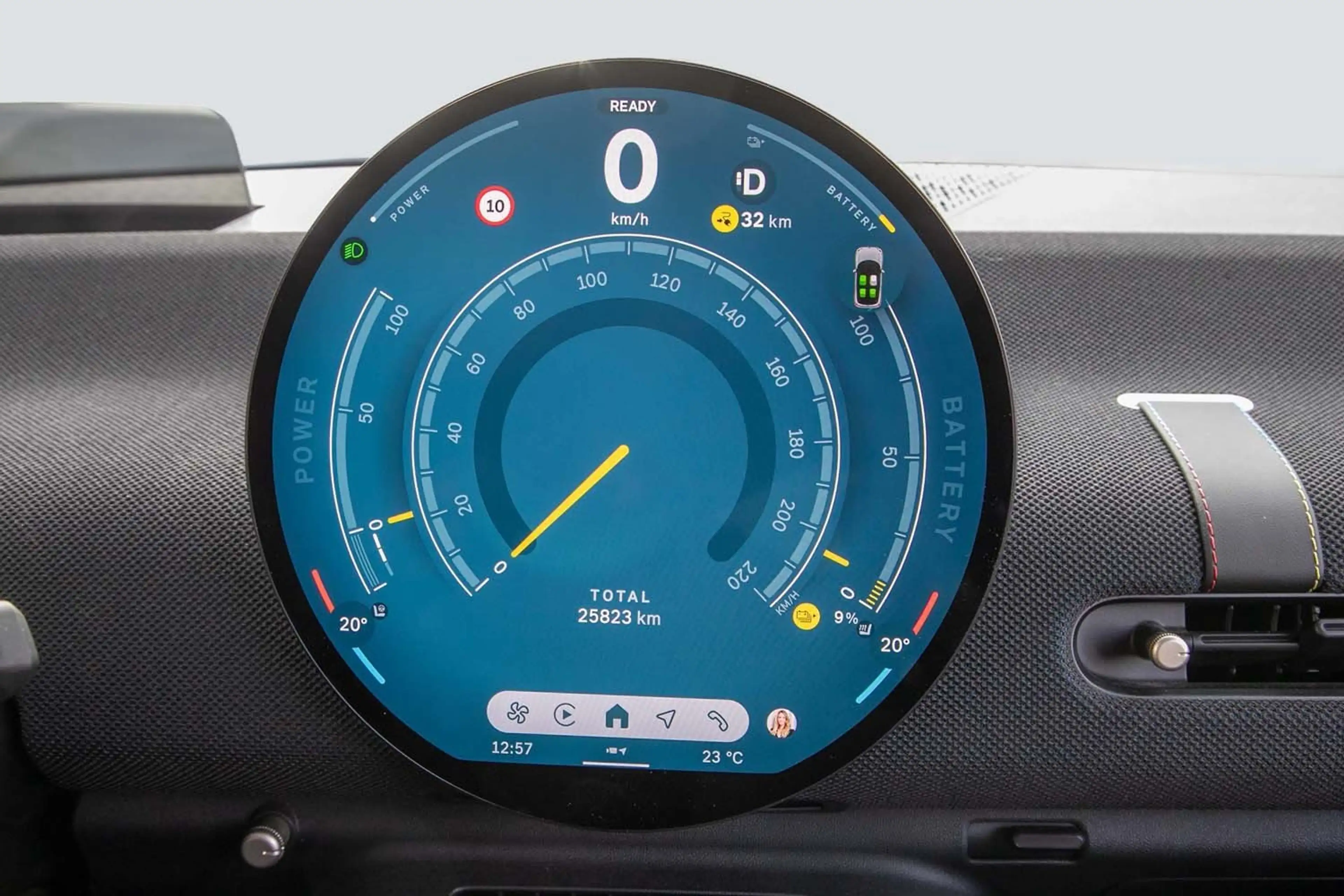 MINI Cooper SE HeadUp Pano Sitzhzg Rkam LED Komfort — photo 8