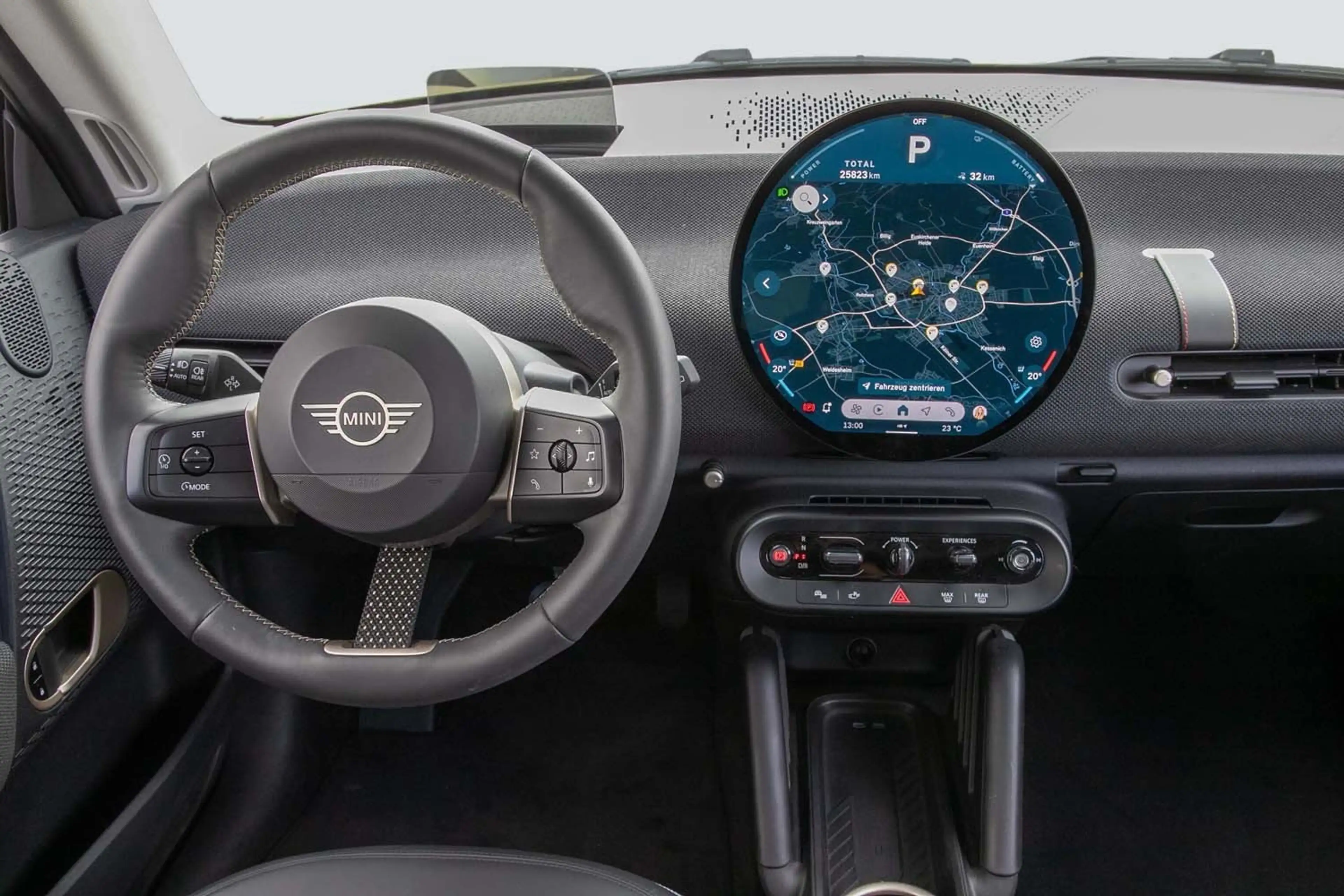 MINI Cooper SE HeadUp Pano Sitzhzg Rkam LED Komfort — photo 13