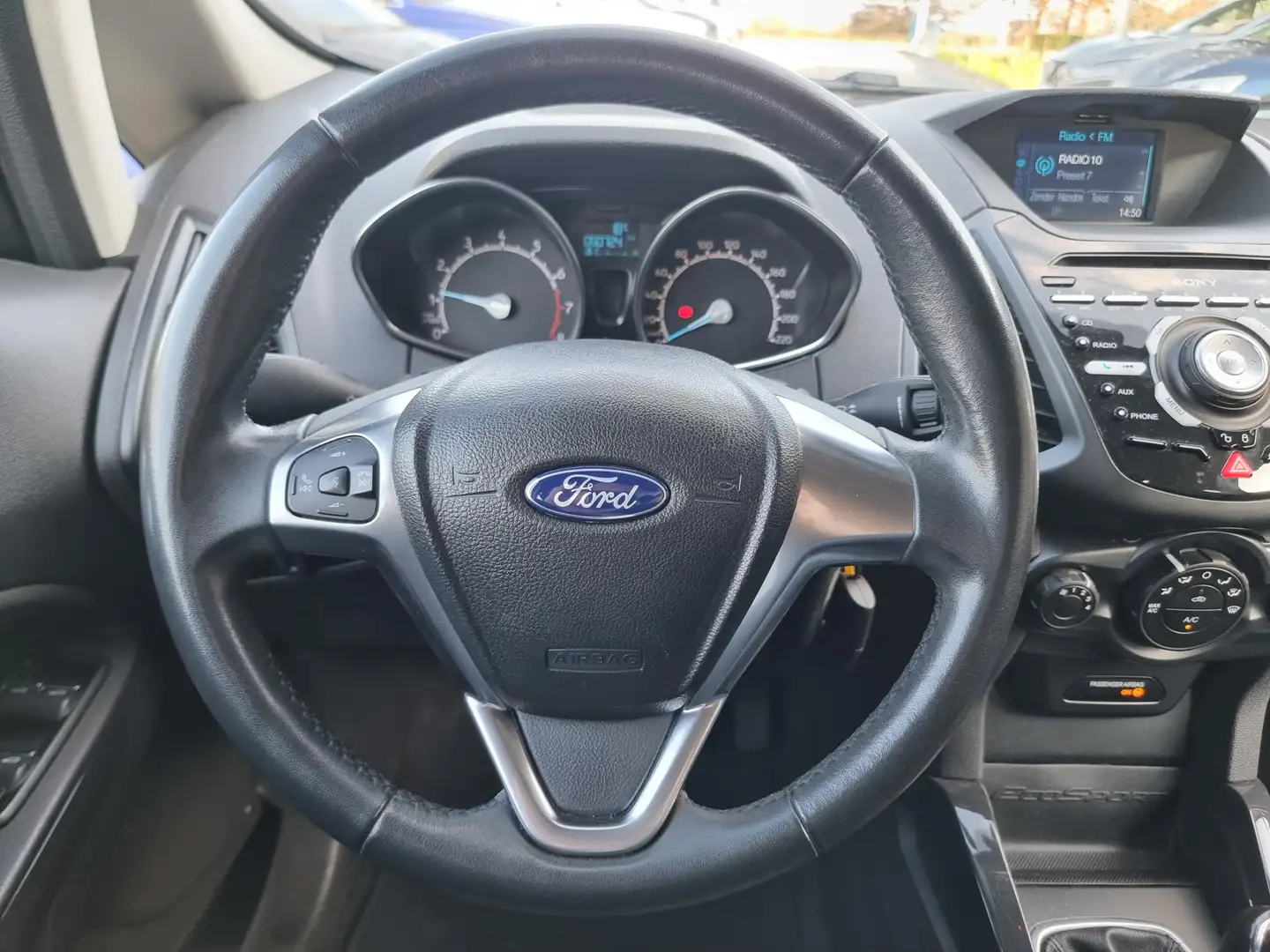 Ford EcoSport 1.0 EcoBoost Trend Navi | Parkeersensoren Zwart - 2