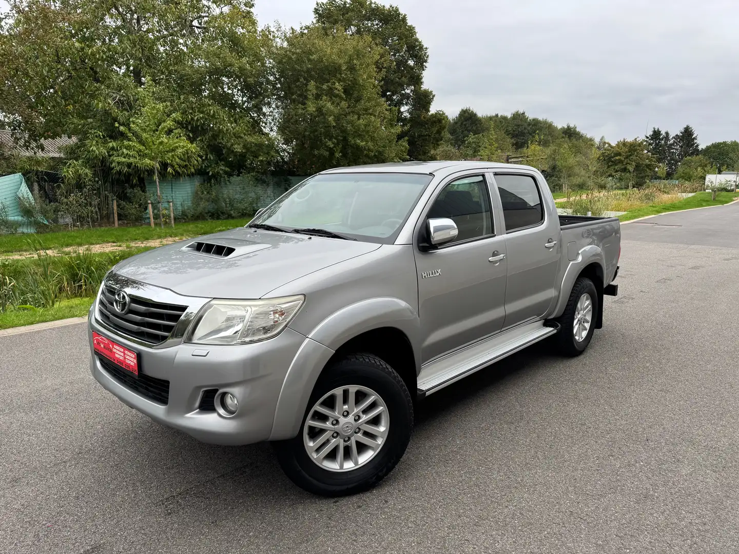 Toyota Hilux 2.5D4D Manual 4x4 Double Cab (Export Only Afrik) Argent - 1