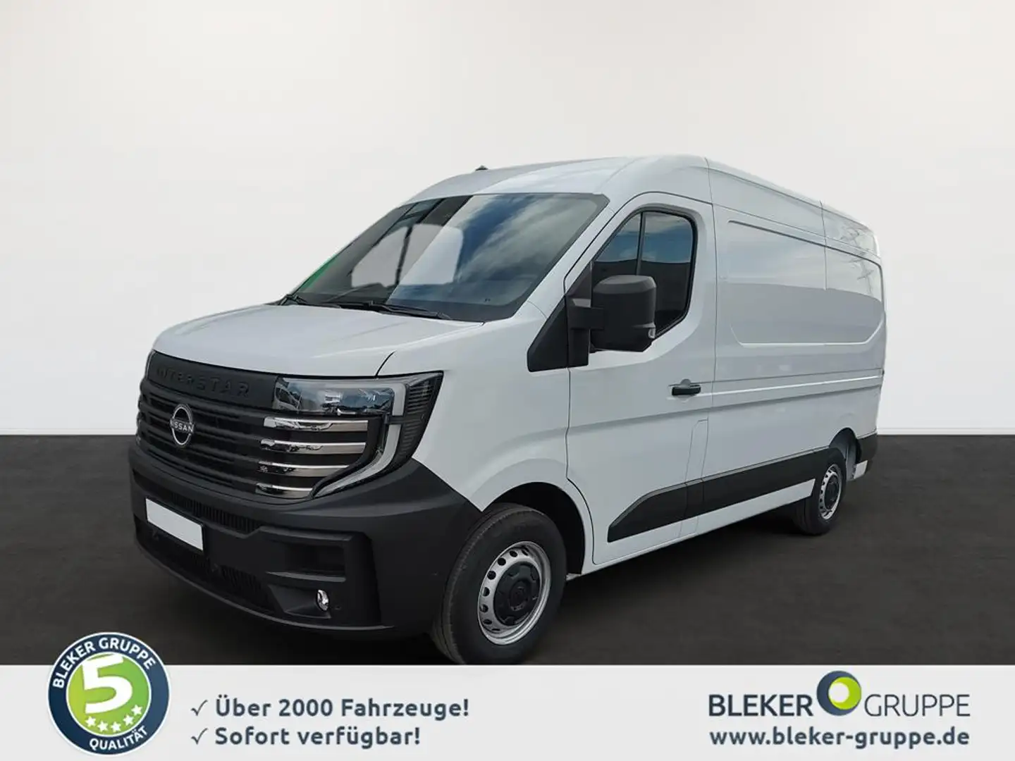 Nissan Interstar - 1