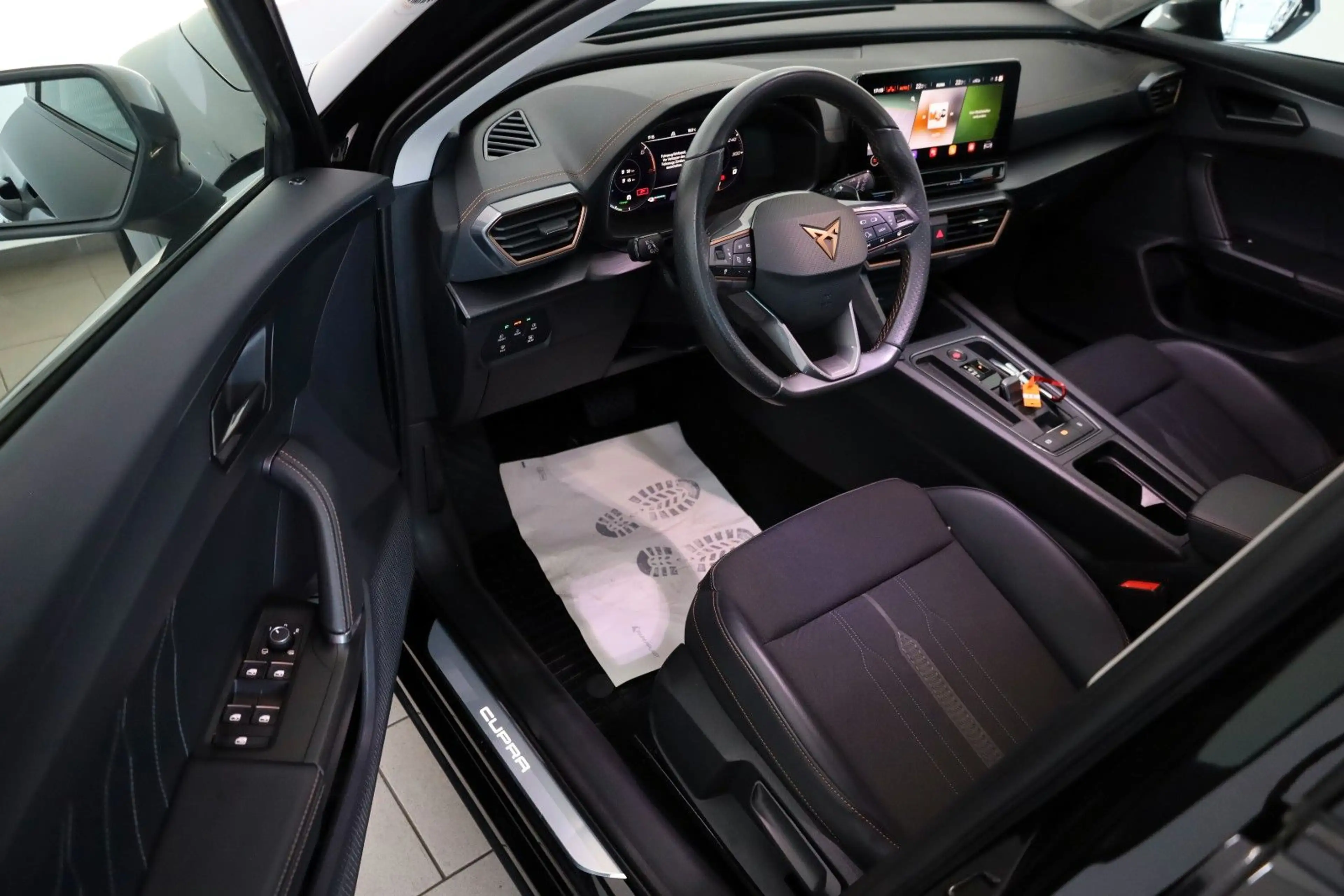 CUPRA Formentor e-Hybrid T.Leder,Navi,LED,ACC,AppleCar — photo 10
