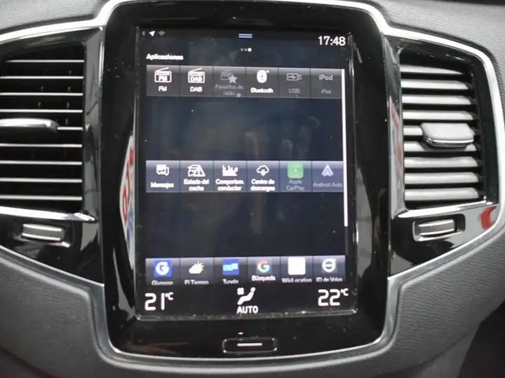 Volvo XC90 2021, foto 13