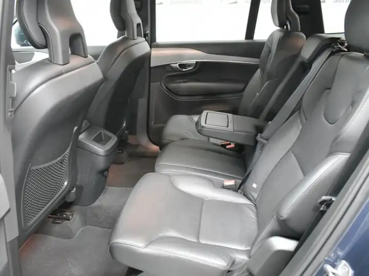 Volvo XC90 2021, foto 27