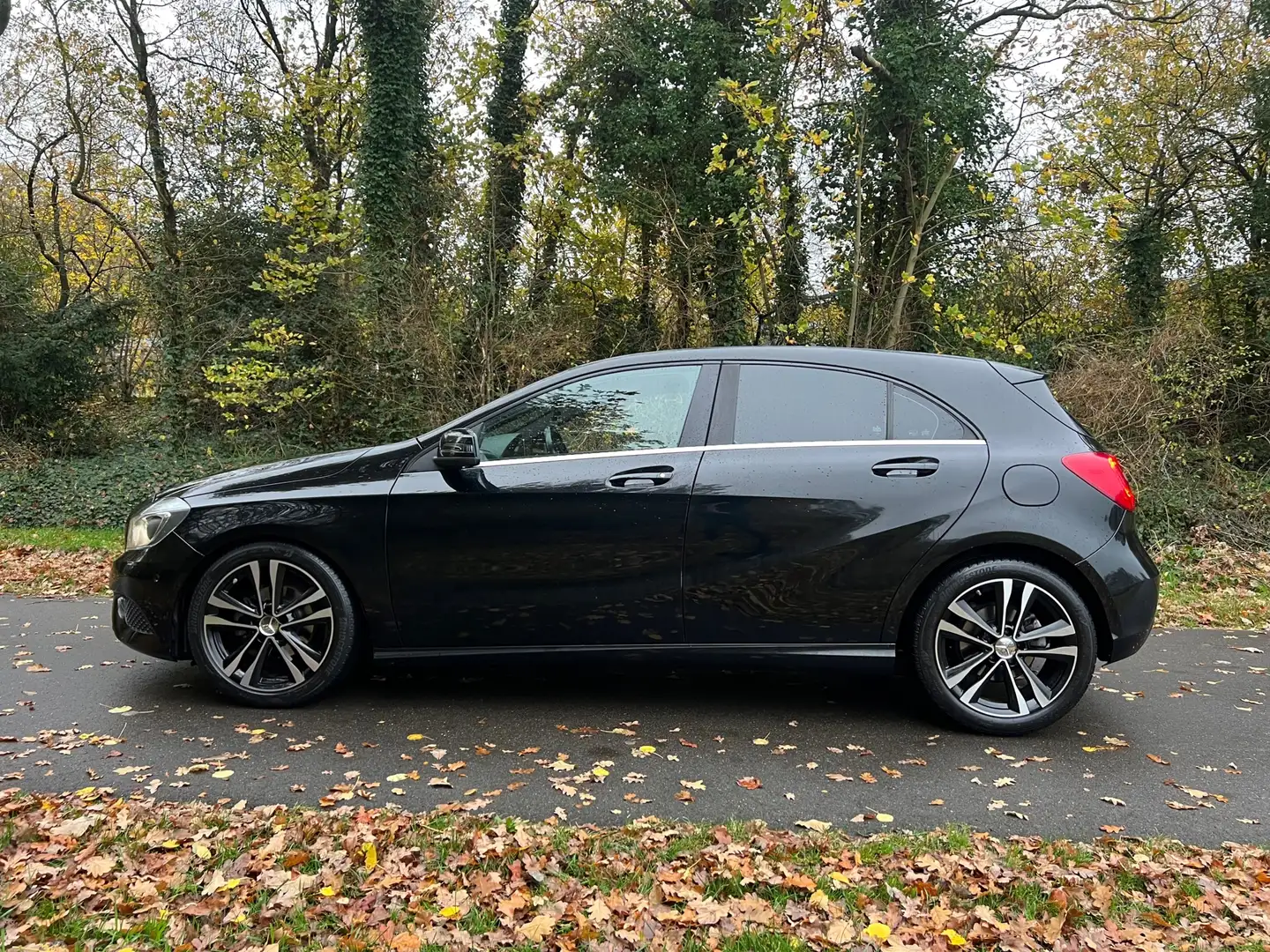 Mercedes-Benz A 180 CDI Edition | Navi + Cruise Nu € 7.975,-!!! Zwart - 2