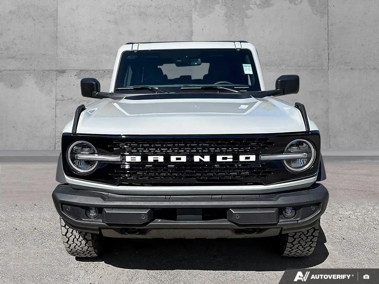 Ford Bronco снимка Ford Bronco