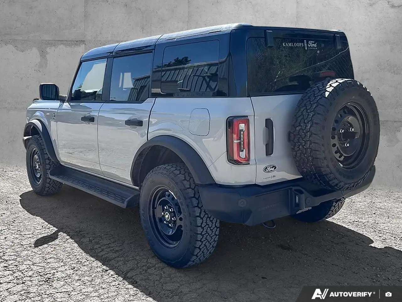 Ford Bronco снимка Ford Bronco