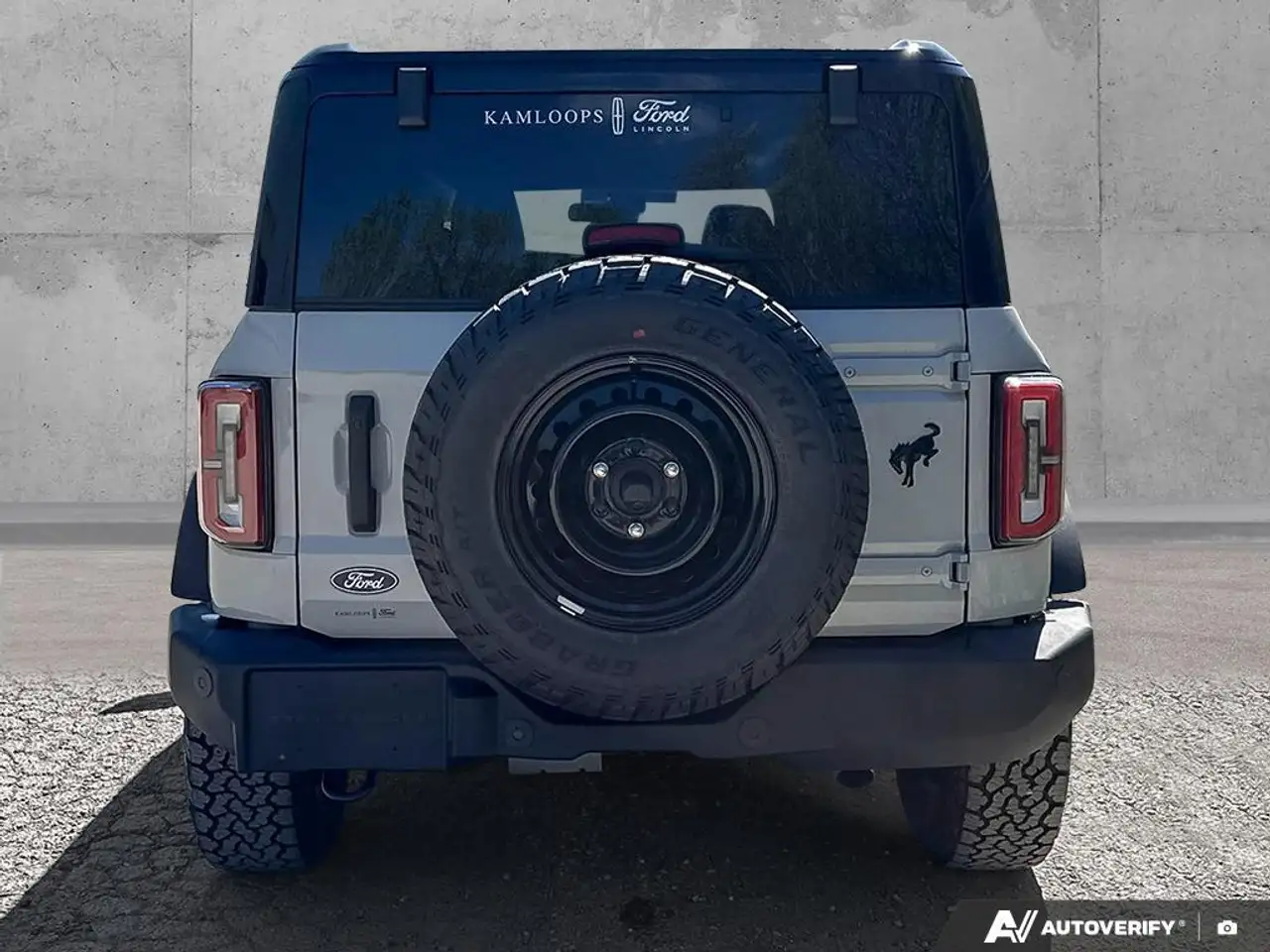 Ford Bronco снимка Ford Bronco