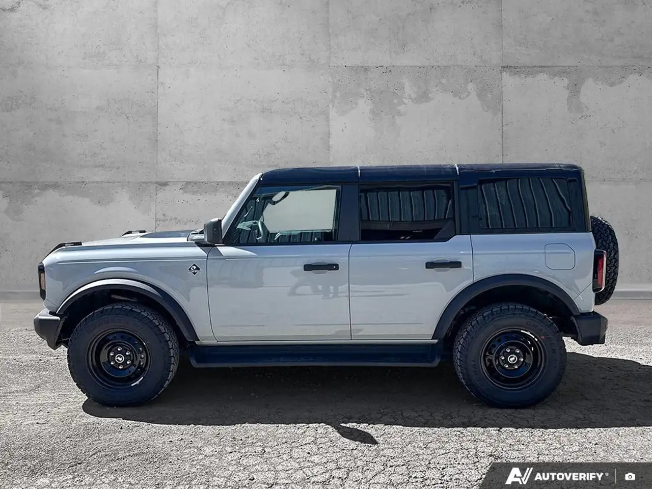 Ford Bronco снимка Ford Bronco