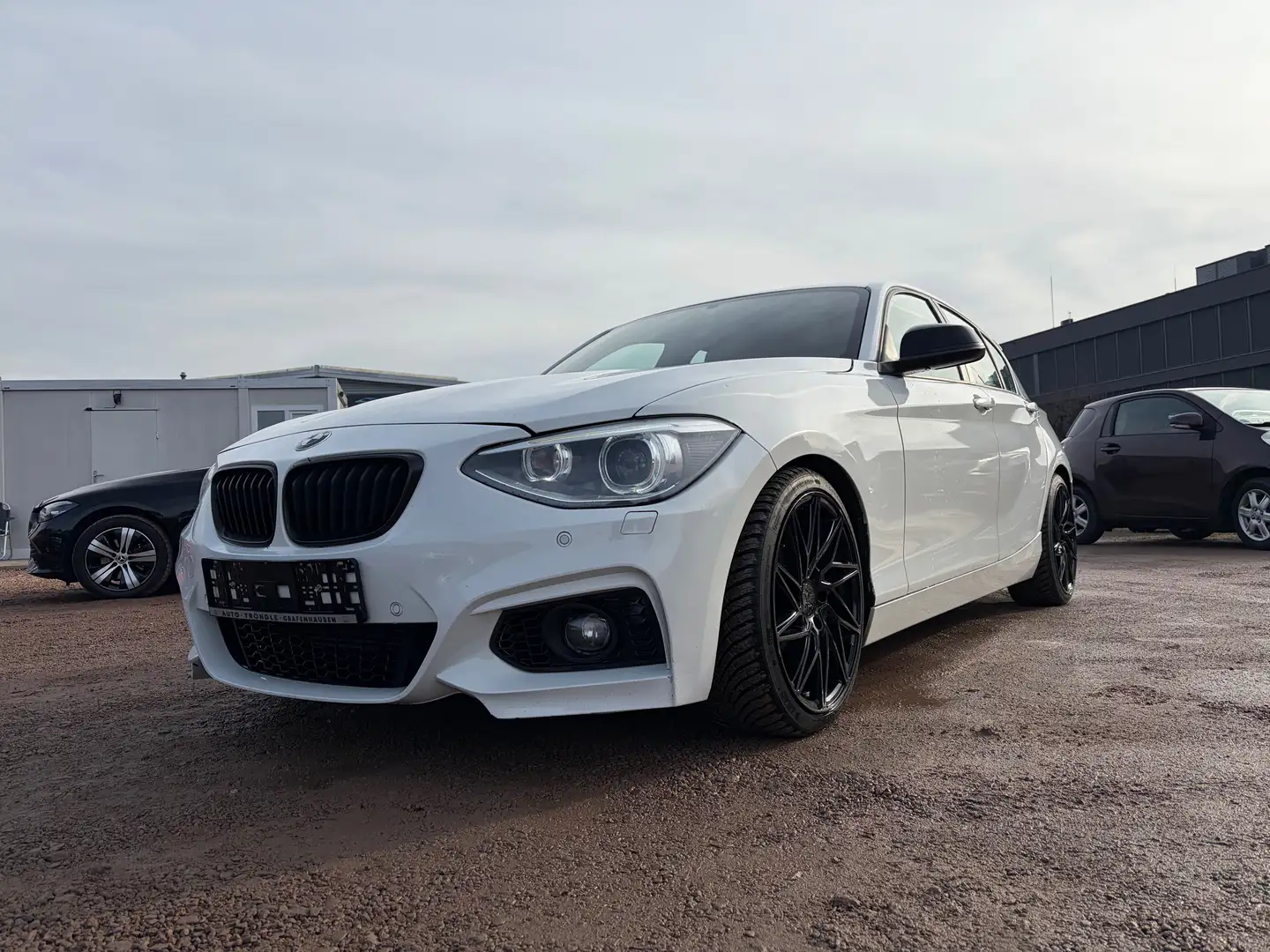 BMW 114 114 i*HU 09/2026*Start/Stop*Klima*M-Paket Weiß - 1