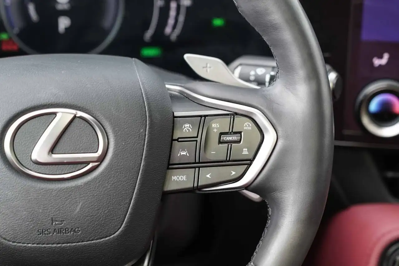 Lexus NX снимка Lexus NX