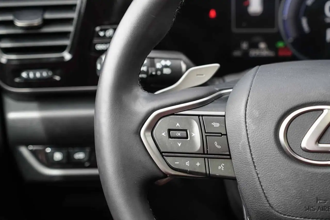 Lexus NX снимка Lexus NX