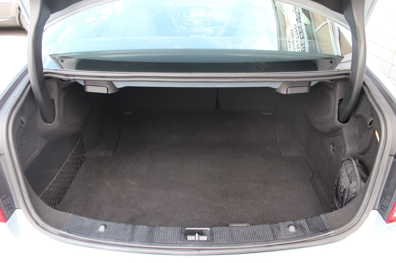 Mercedes-Benz E 350 d Coupe *2.Hand*Pano*Sitzhzg*360°Kamera — photo 14