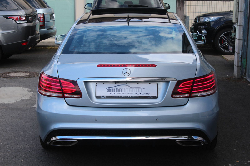 Mercedes-Benz E 350 d Coupe *2.Hand*Pano*Sitzhzg*360°Kamera — photo 6