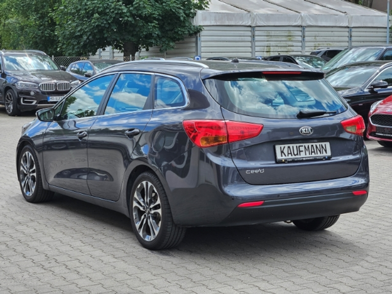 Kia Ceed SW / cee'd SW Sportswagon — photo 6