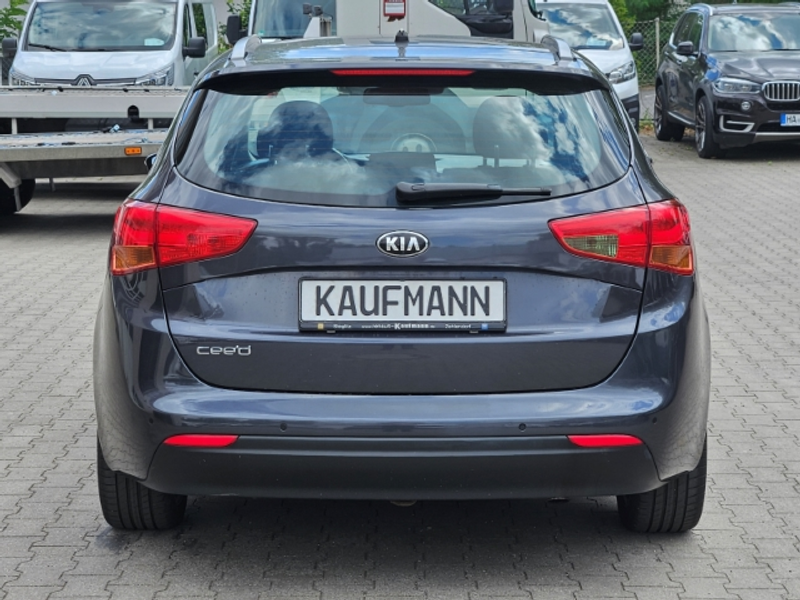 Kia Ceed SW / cee'd SW Sportswagon — photo 5