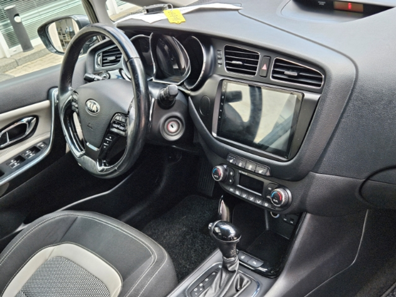Kia Ceed SW / cee'd SW Sportswagon — photo 8