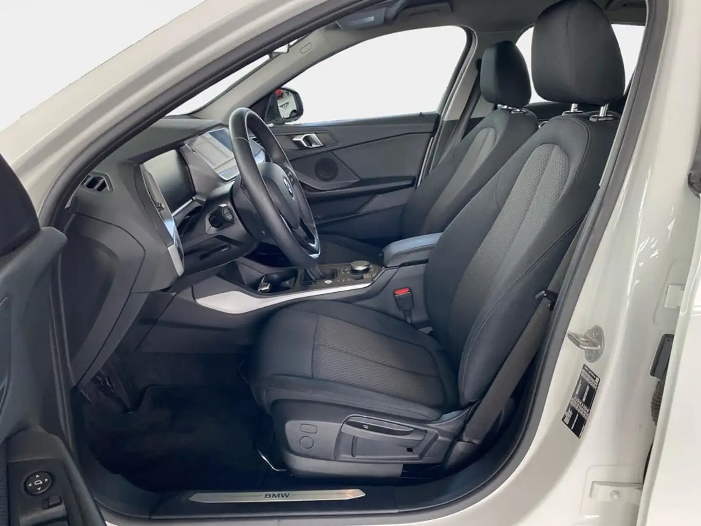 BMW 116 Advantage Weiß - 2