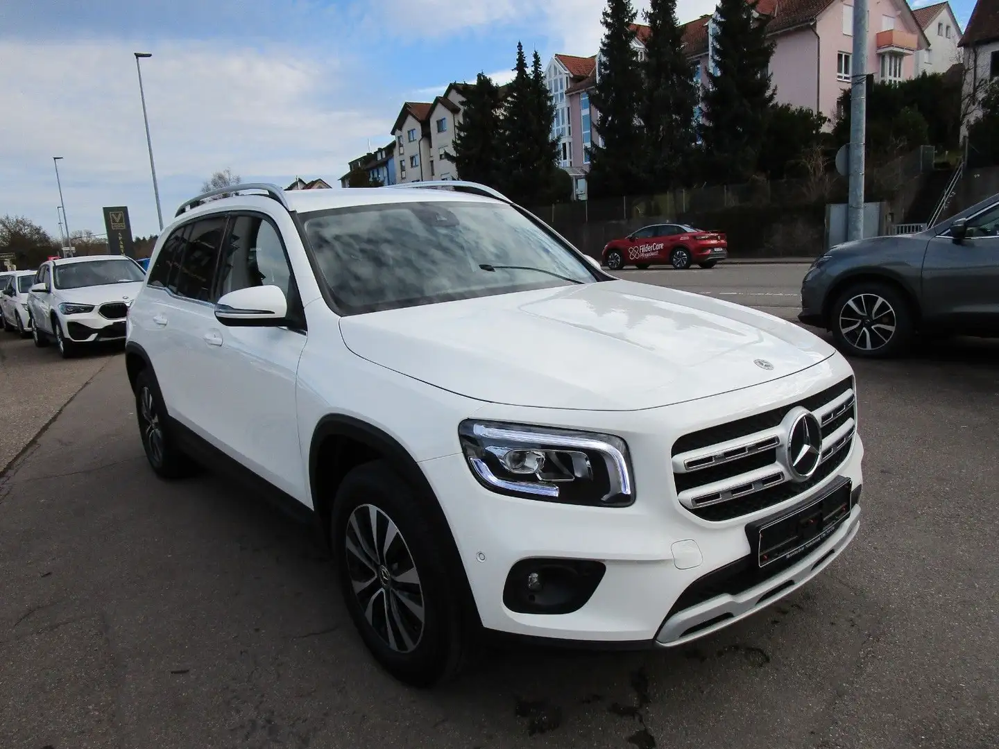 Mercedes-Benz GLB 180 d Style Aut. *7-SITZE*LED*NAVI*KAMERA* Bílá - 2
