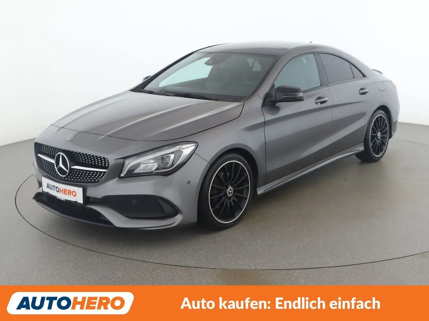 Mercedes-Benz CLA 200 CLA 200 d AMG Line Grau - 1