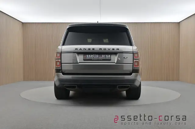 Land Rover Range Rover view 3