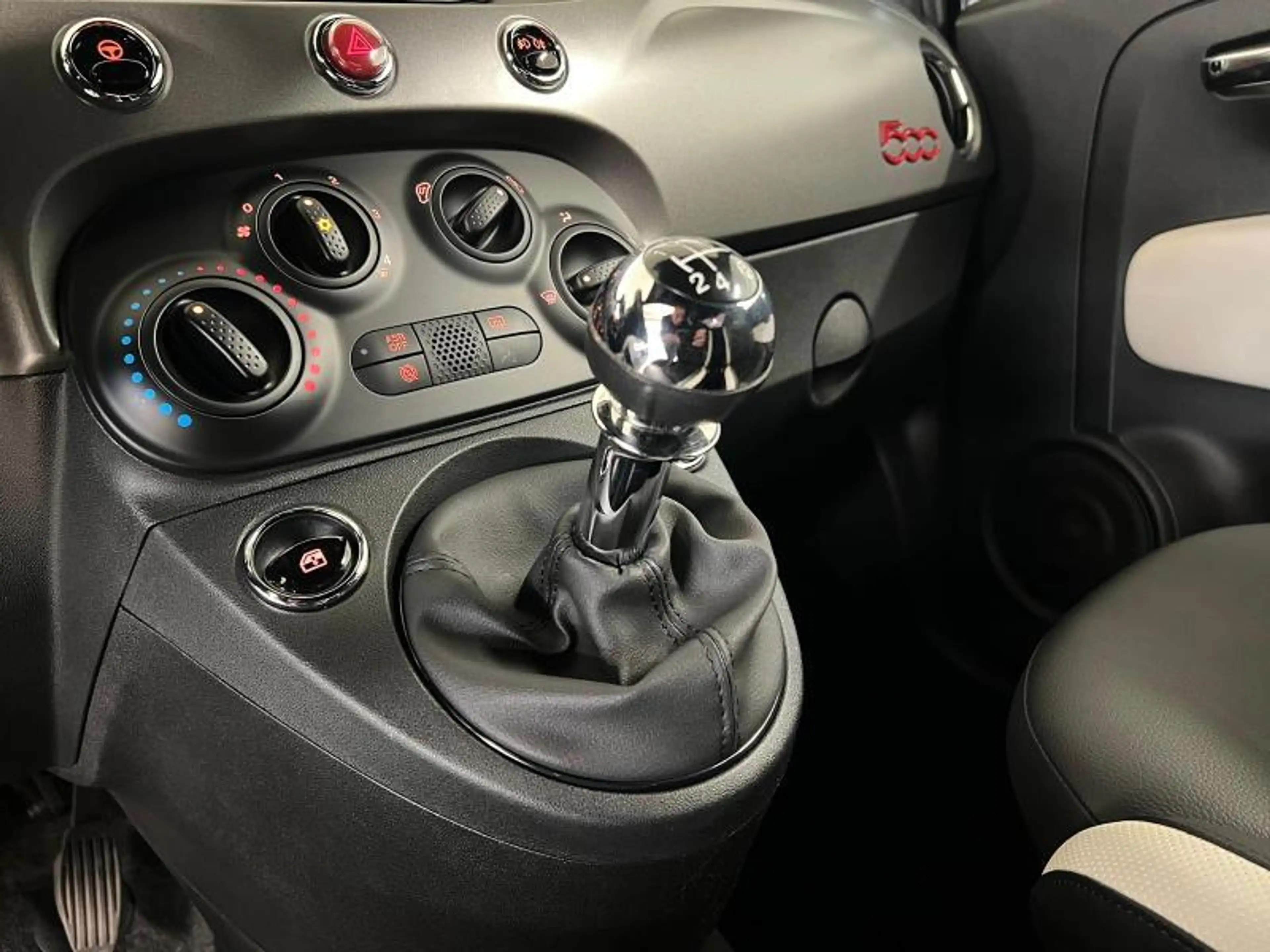 Fiat 500 Sport — photo 7