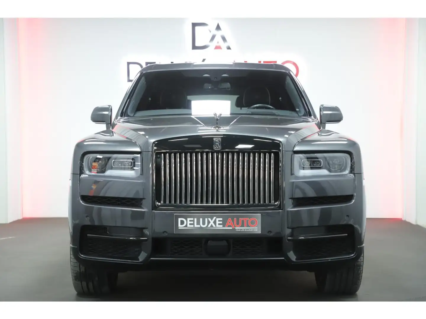 Rolls-Royce Cullinan 6.8 V12 BITURBO BLACK BADGE Grigio - 2