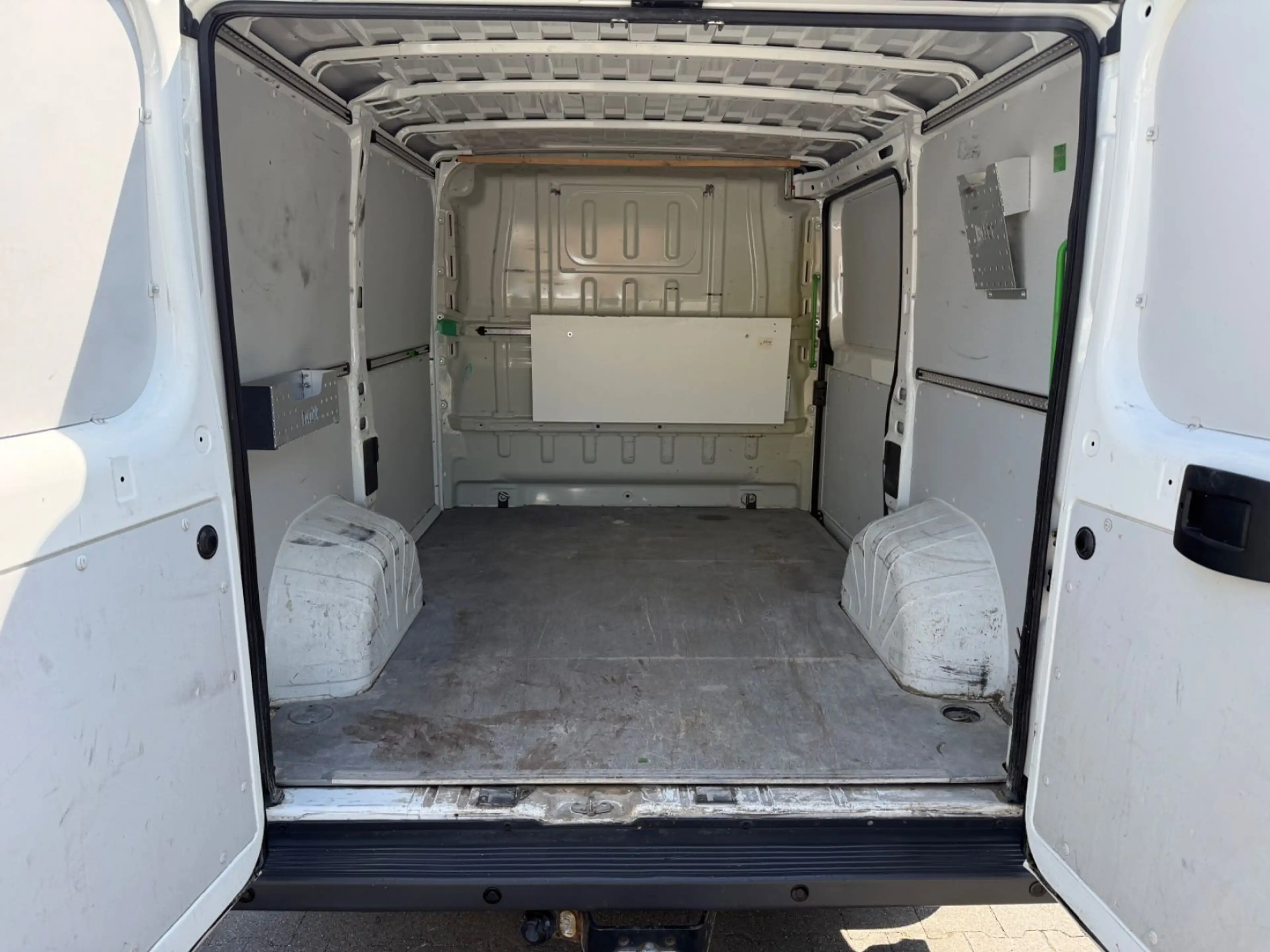 Peugeot Boxer Kasten L1H1 Avantage Edition — photo 12