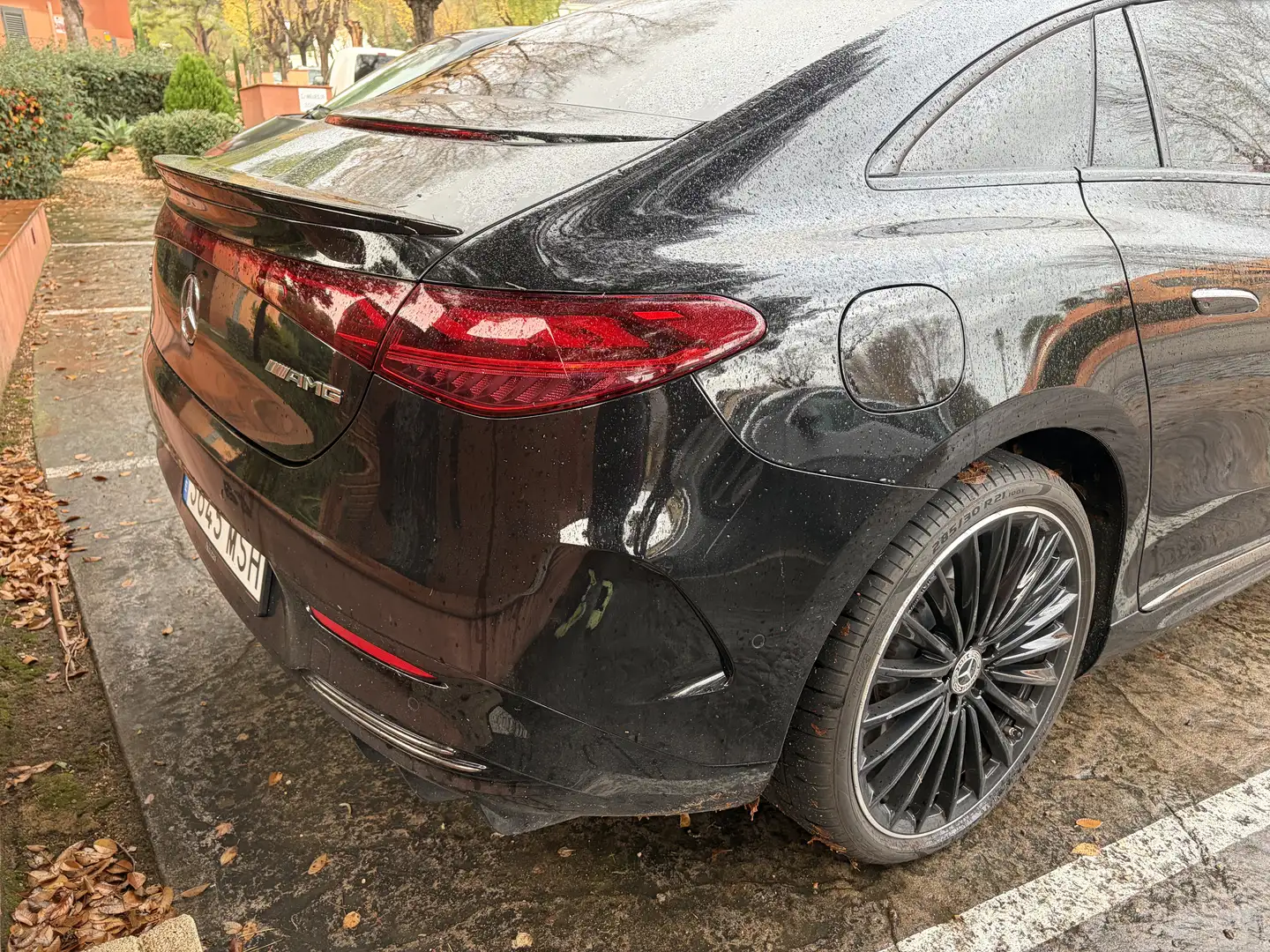 Mercedes-Benz EQE 350 Edition - 1