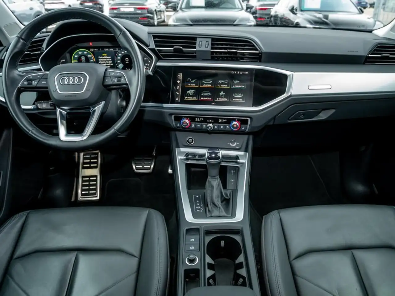 Audi Q3 45 TFSI e Stronic,LED,ACC,Navi+,360° 9
