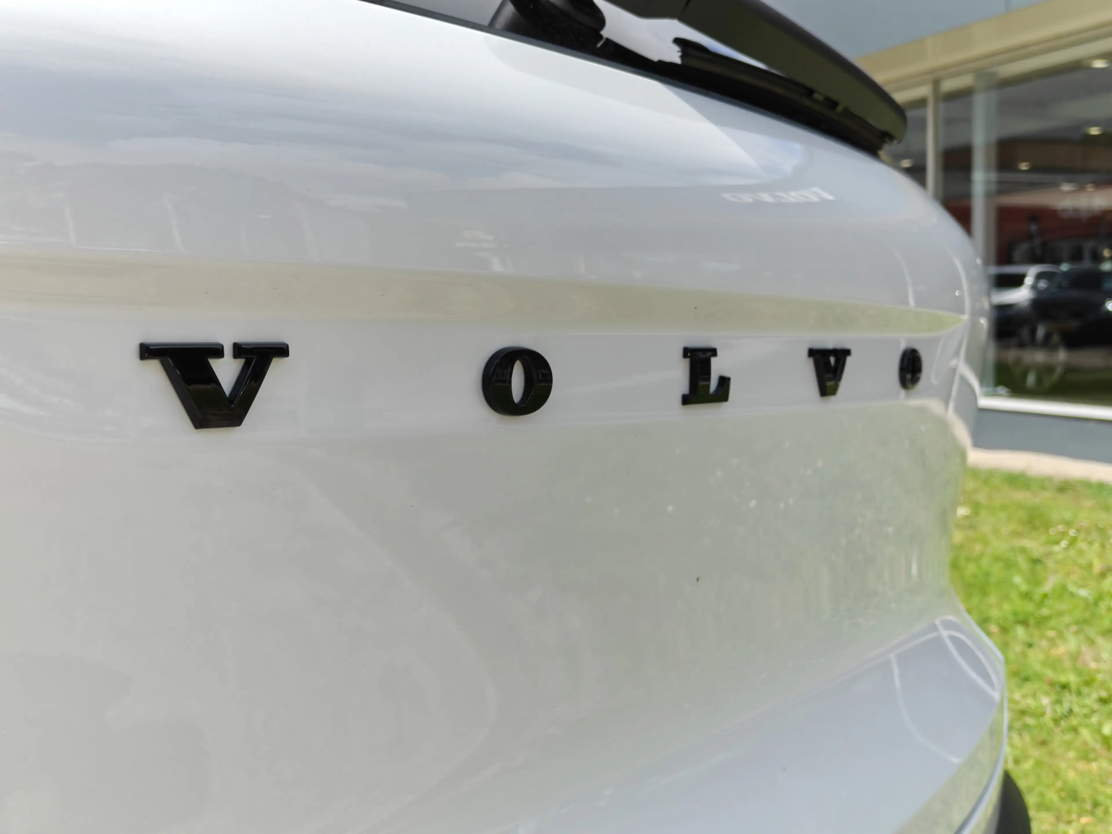 Volvo EX40 252PK Extended Range Plus Black Ed. 82 kWh | BLIS — photo 14