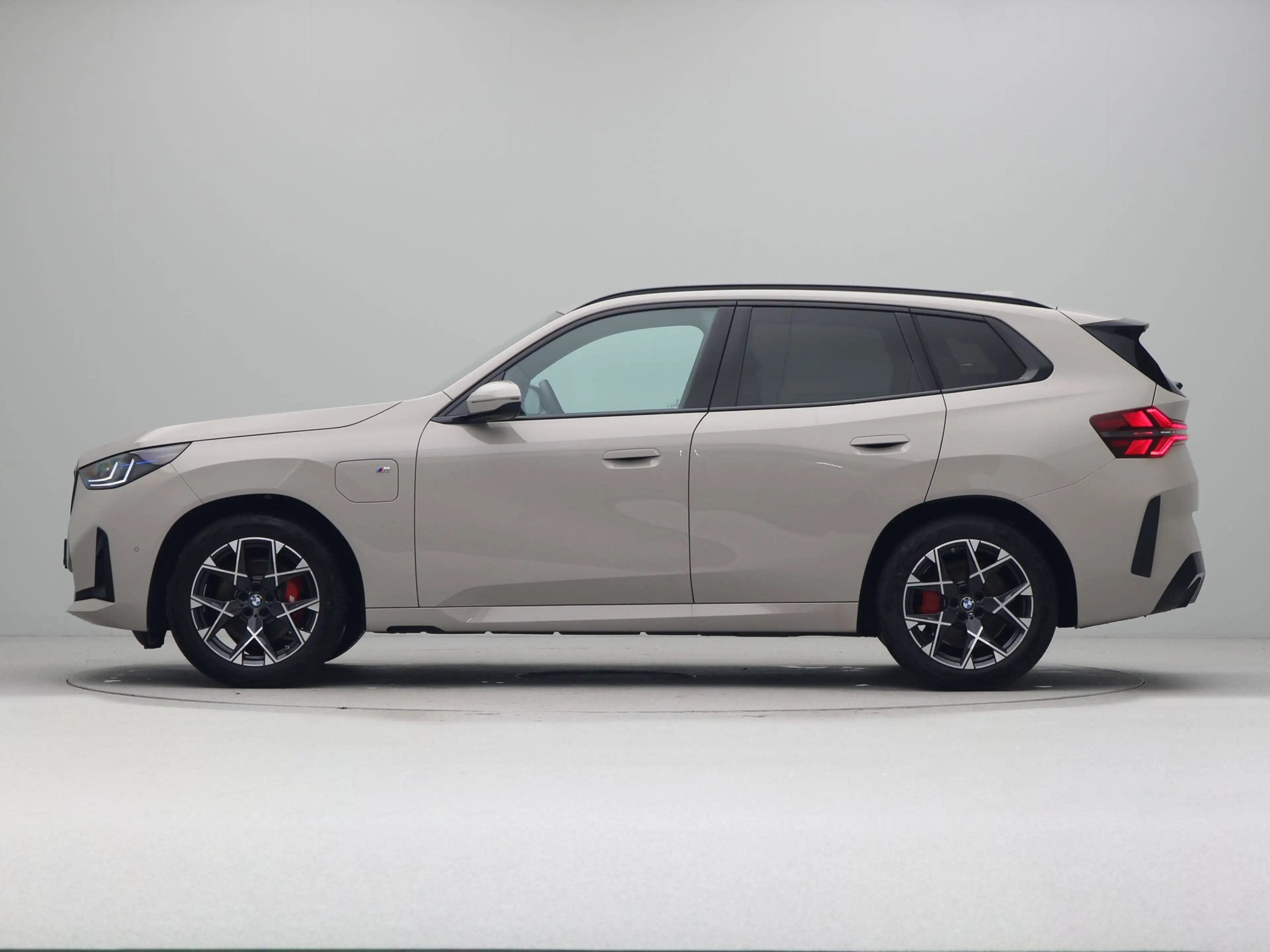 BMW X3 30e xDrive — photo 12