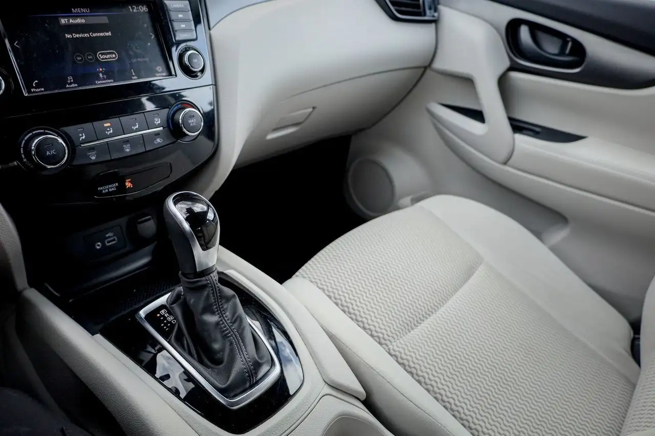 Nissan Qashqai снимка Nissan Qashqai