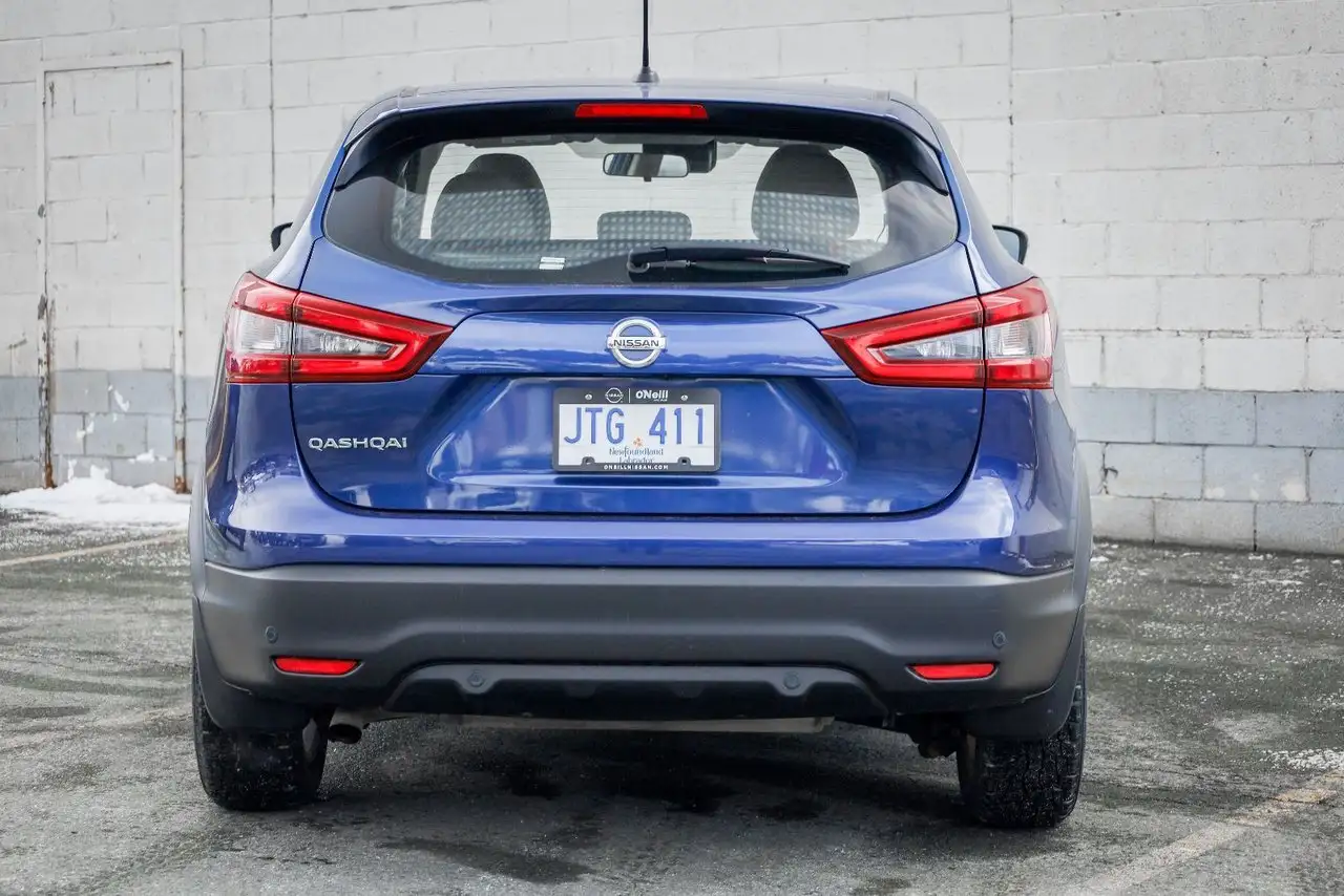 Nissan Qashqai снимка Nissan Qashqai