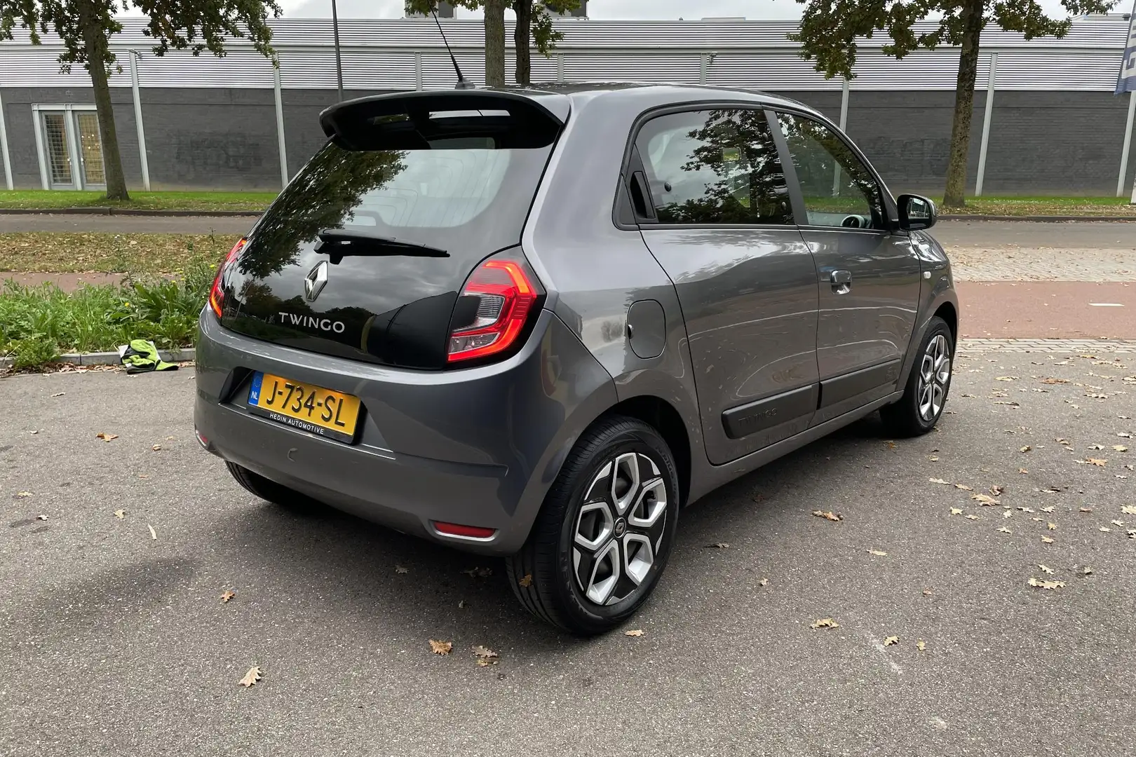 Renault Twingo 1.0 SCe Collection 1e Eigenaar / Dealer onderhoude Gris - 2