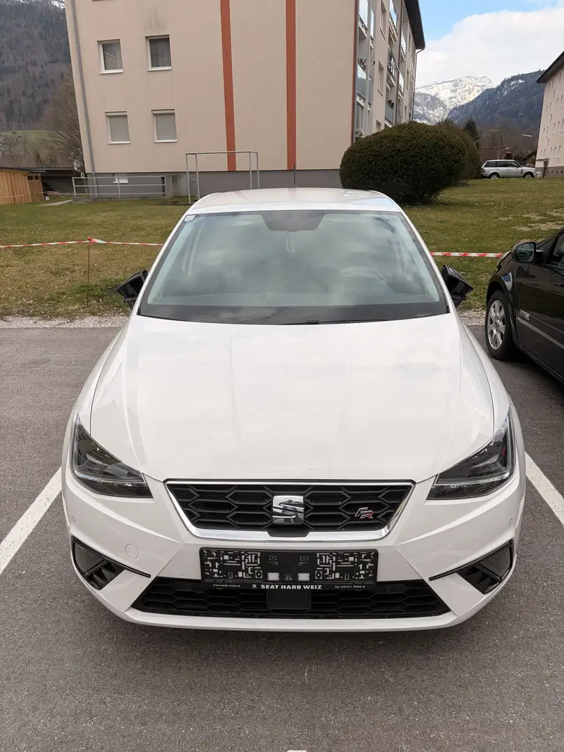 SEAT Ibiza FR Weiß - 1