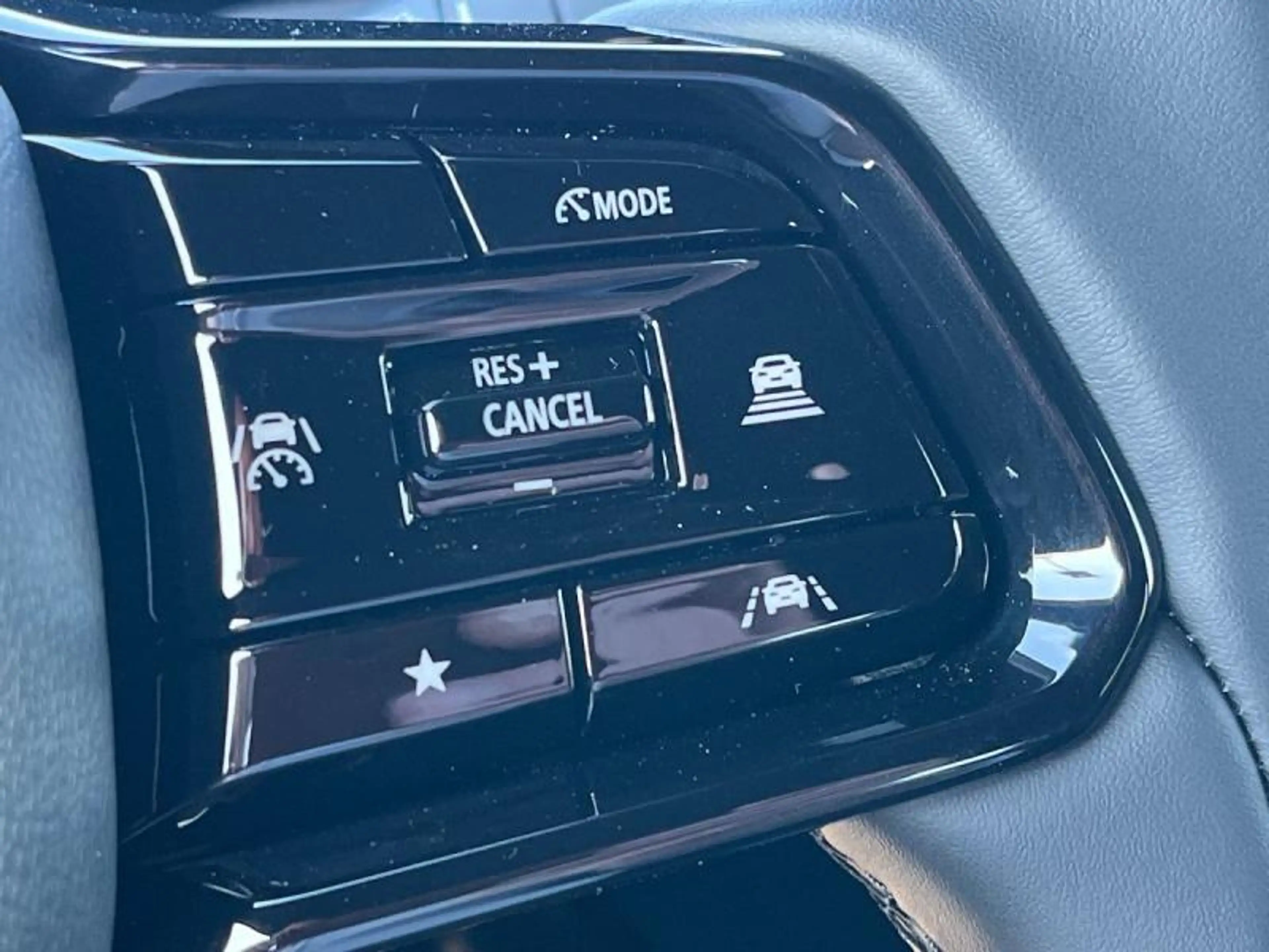 Toyota Urban Cruiser Executive+cam+gps+sens V+A — photo 14
