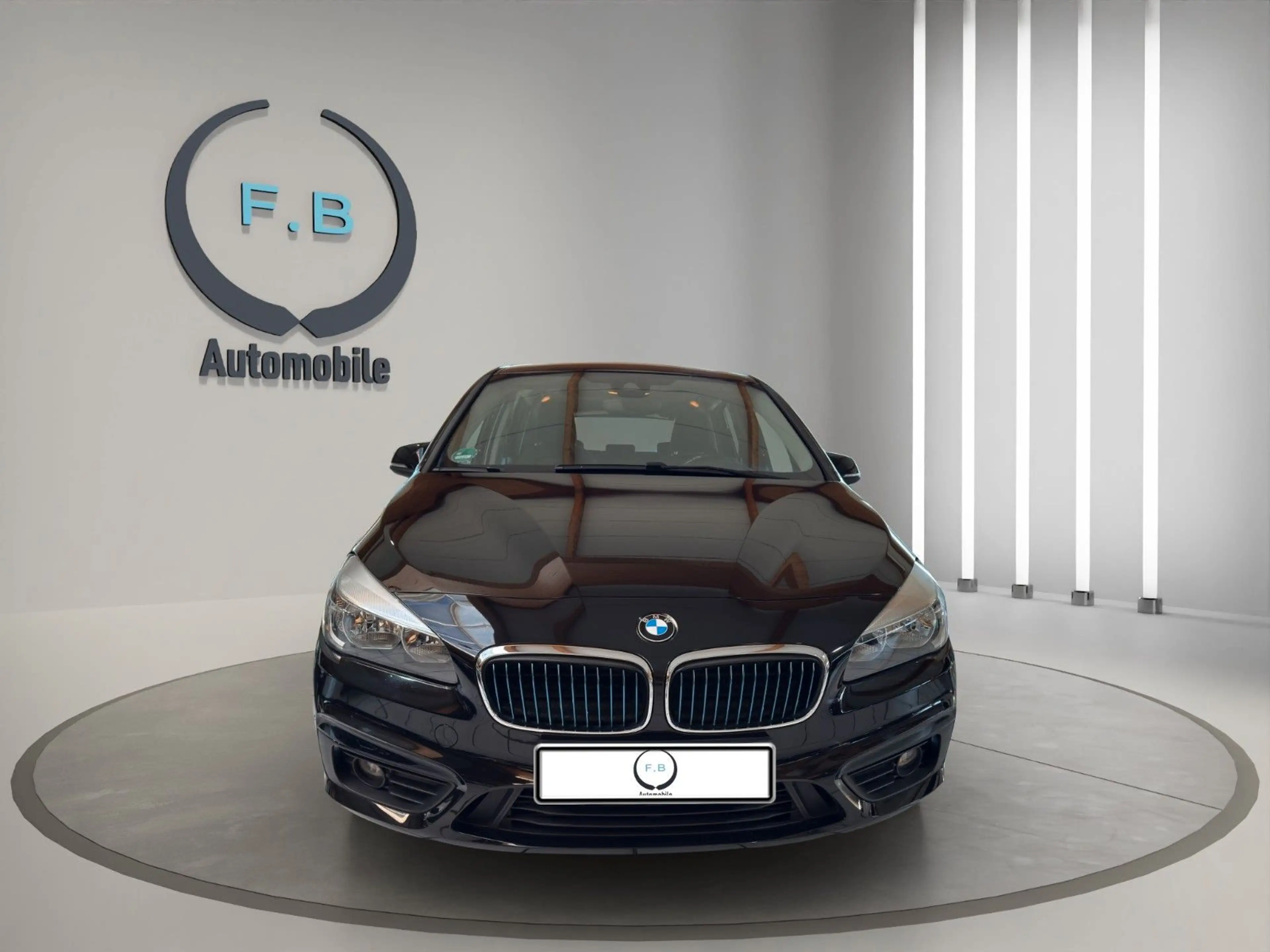 BMW 225 xe Advantage/HYBRID/SHZ/PDC/SD/PD/UVM.. — photo 3