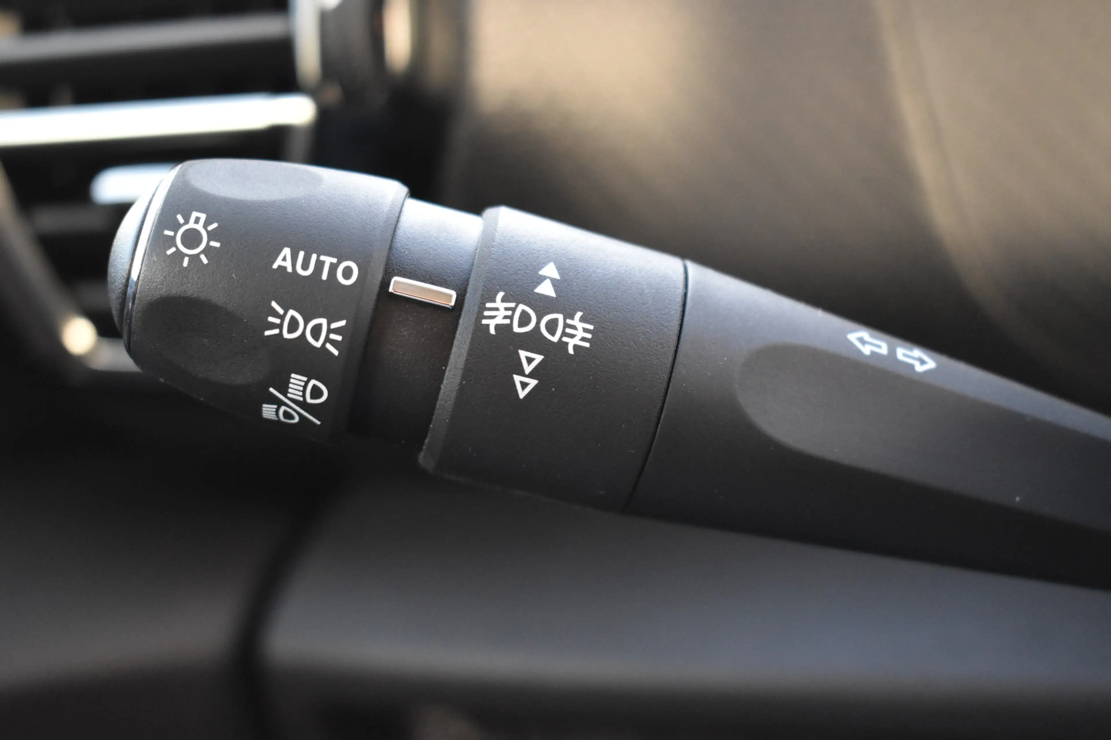 Citroen E-C4 Electric Shine 50 kWh | SOH 90% | Navigatie | Airconditioni — photo 14