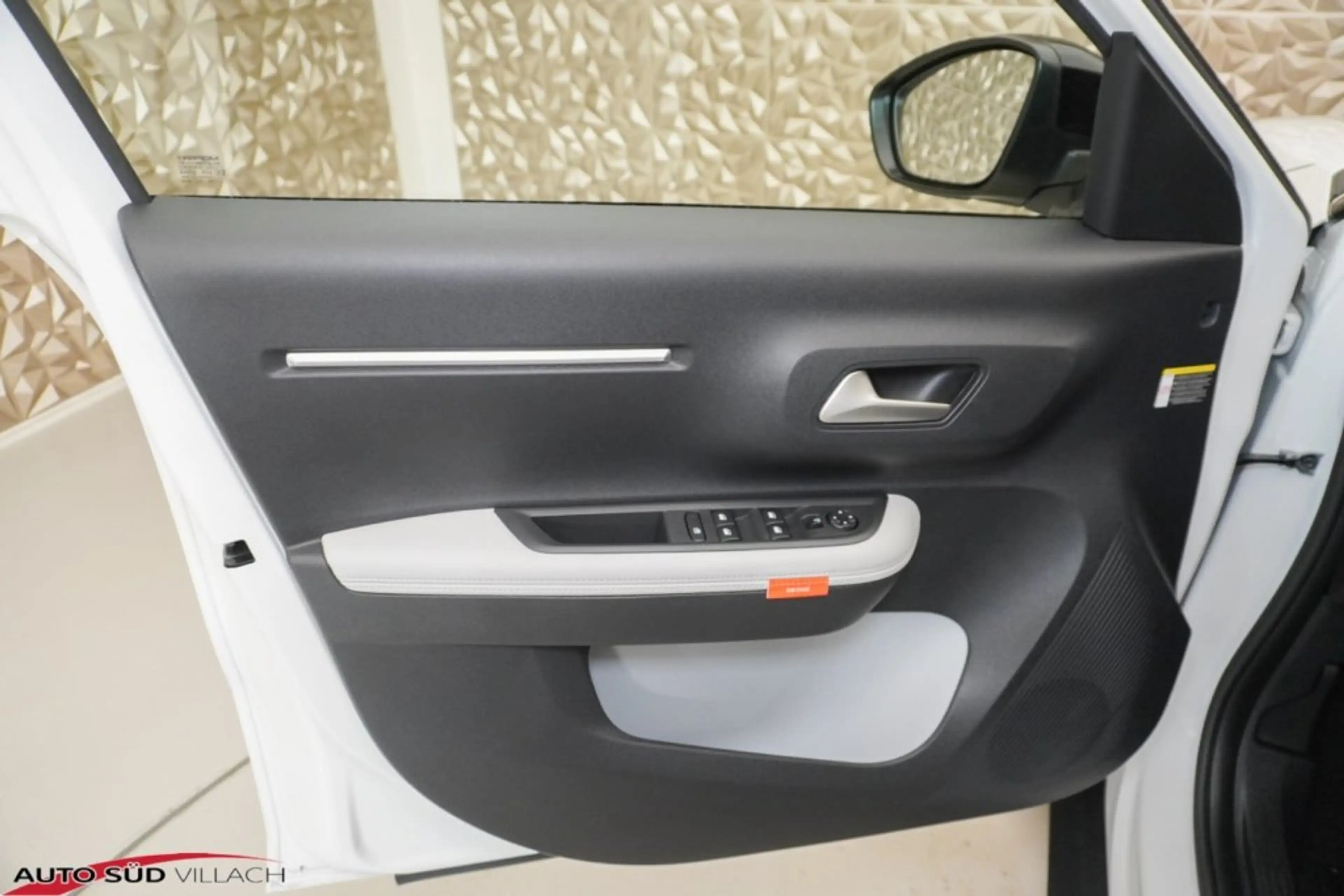 Citroen C3 Aircross Hybrid 145PS Automatik MAX — photo 11